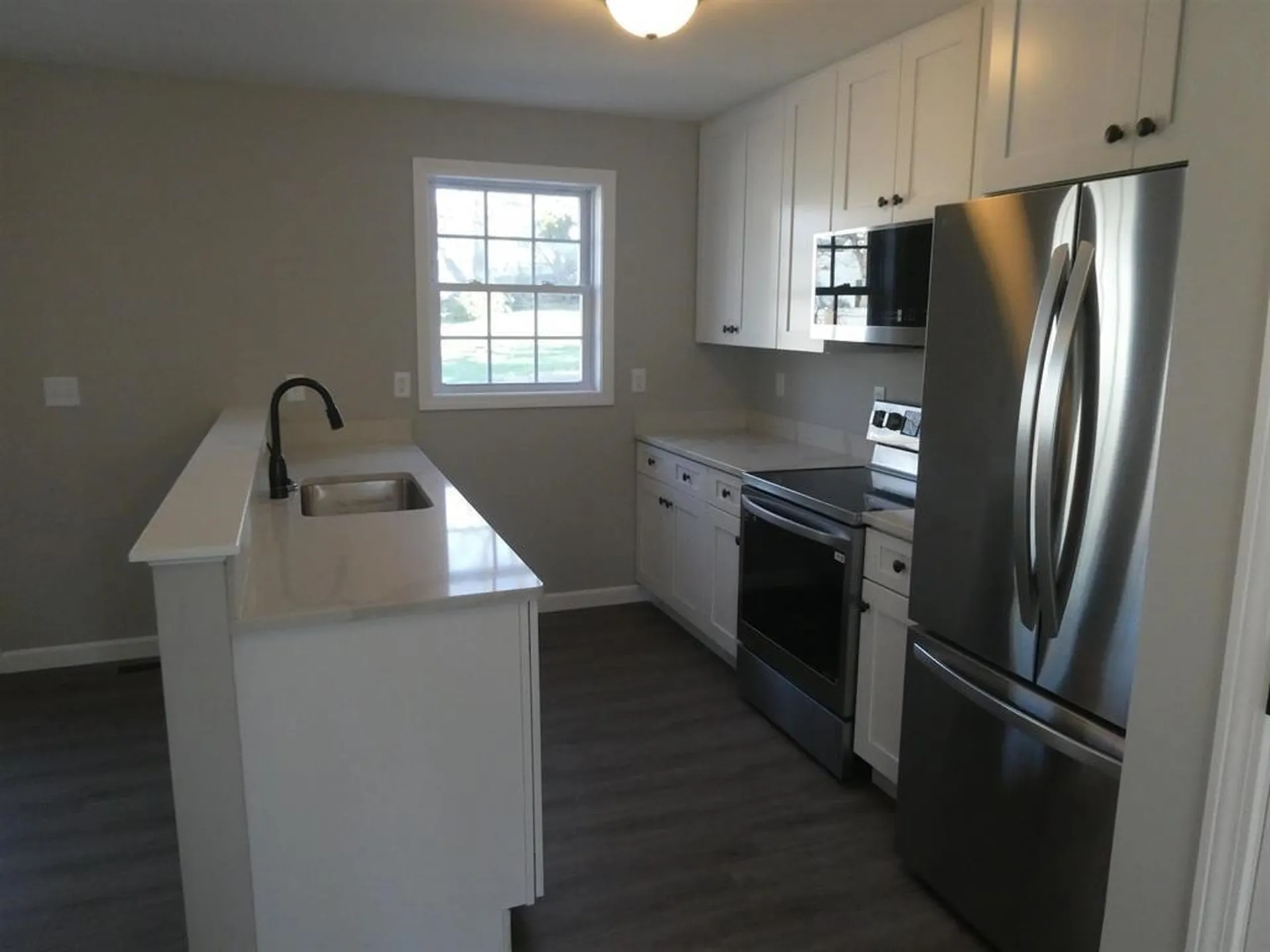70-72 Hillcrest Avenue Manchester NH 03103