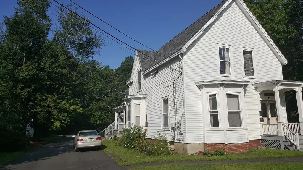 73 Charles Street Rochester NH 03867