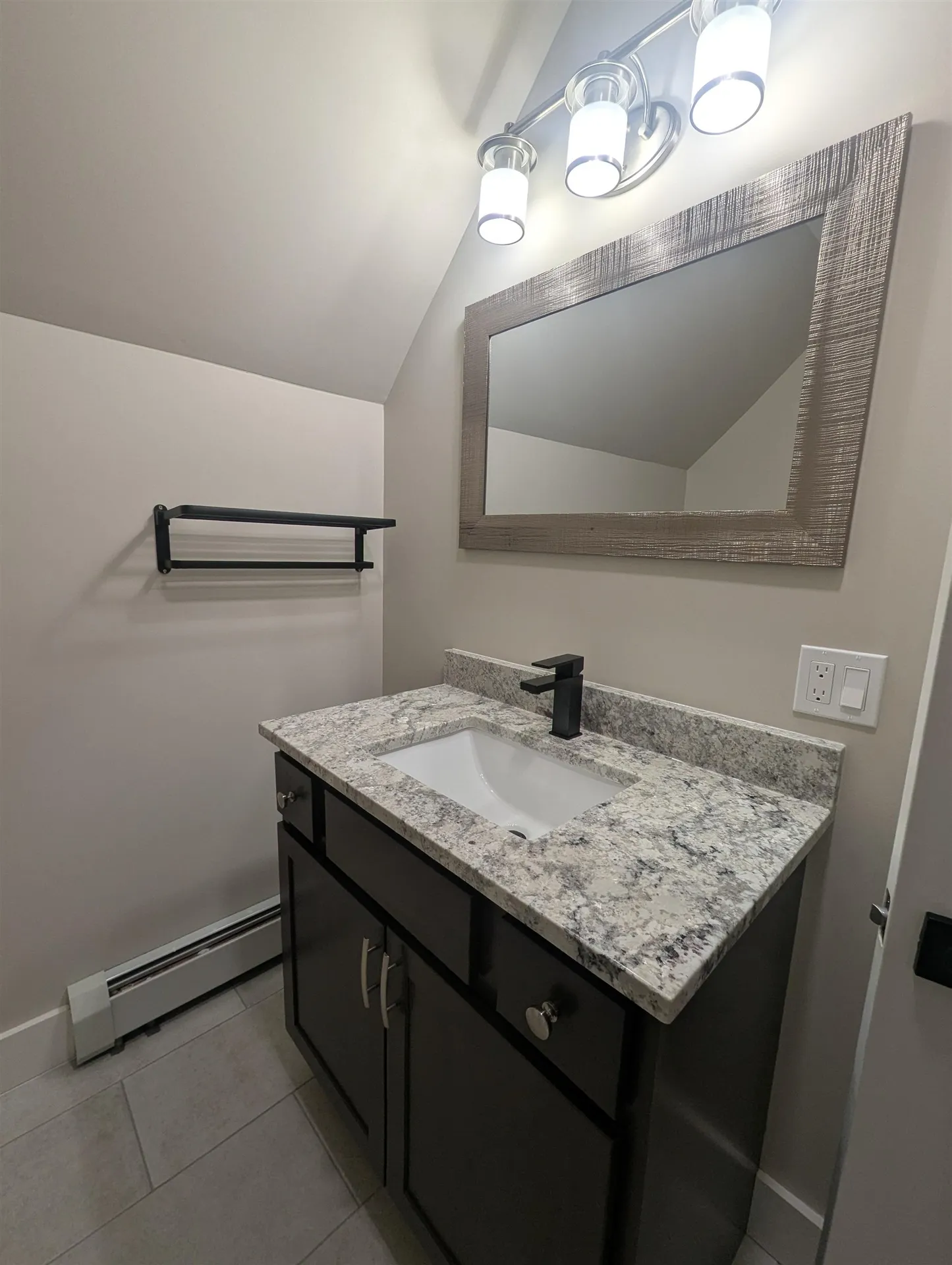 73 Charles Street Rochester NH 03867