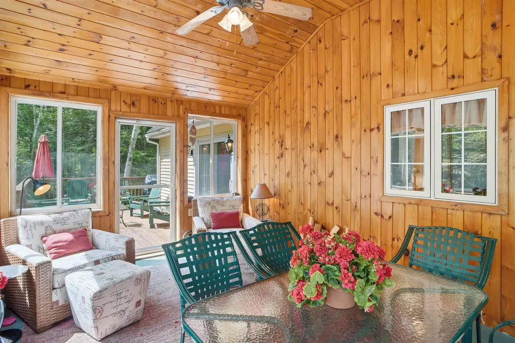 73 Saint Moritz Street Moultonborough NH 03254