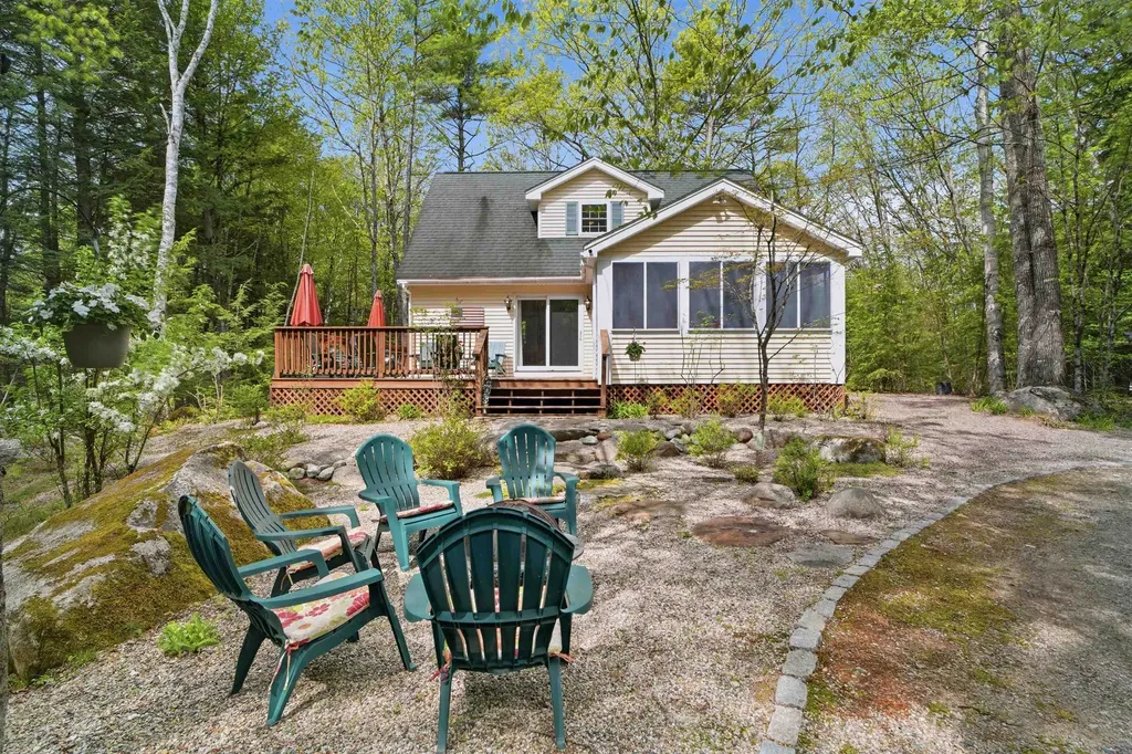 73 Saint Moritz Street Moultonborough NH 03254