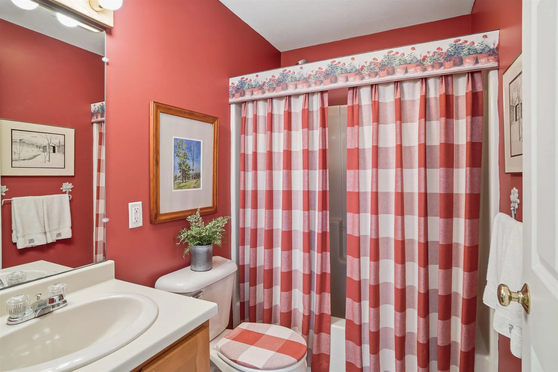 73 Saint Moritz Street Moultonborough NH 03254
