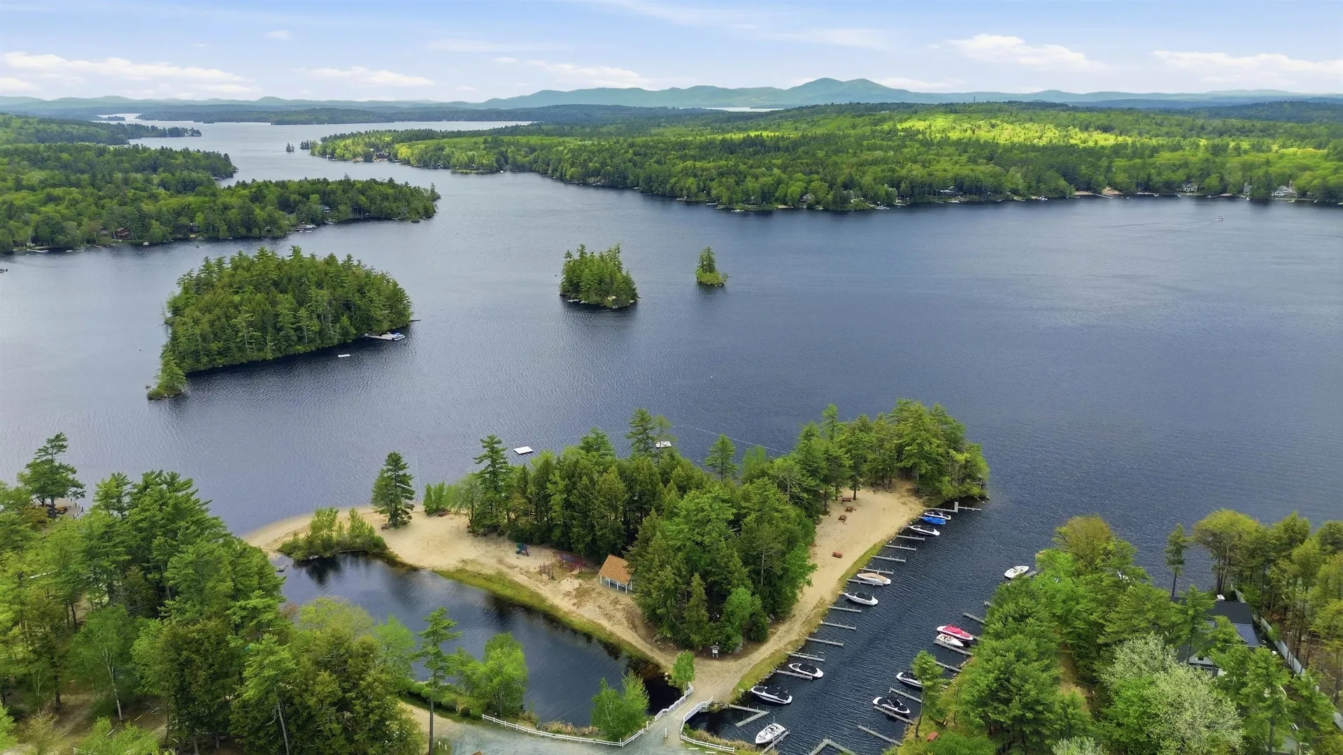 73 Saint Moritz Street Moultonborough NH 03254