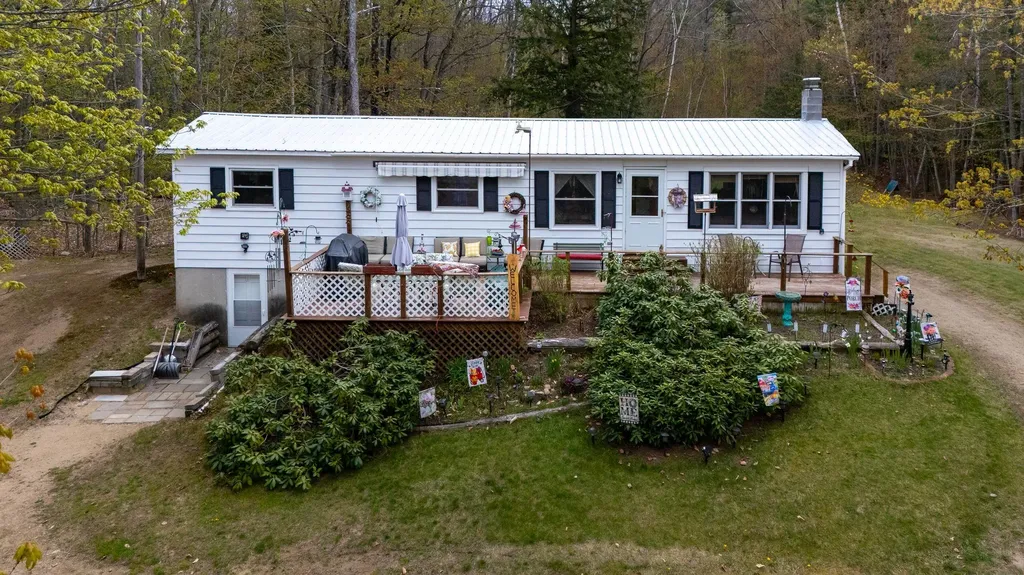 95 Albany Avenue Bartlett NH 03812