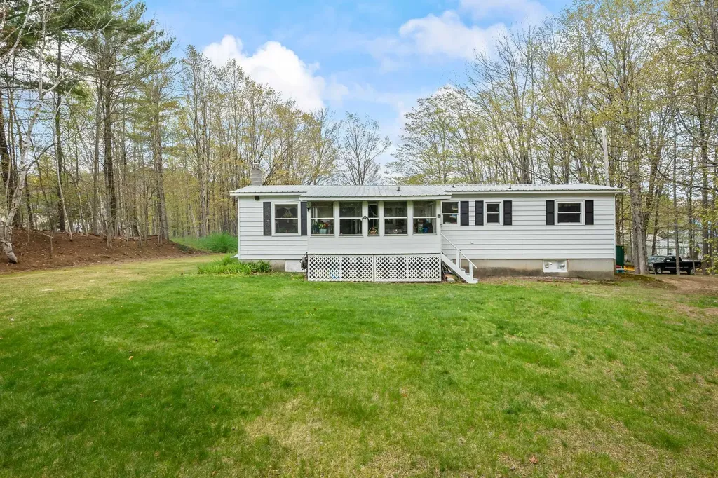 95 Albany Avenue Bartlett NH 03812