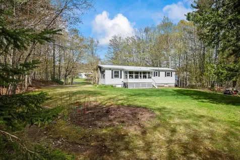 95 Albany Avenue Bartlett NH 03812