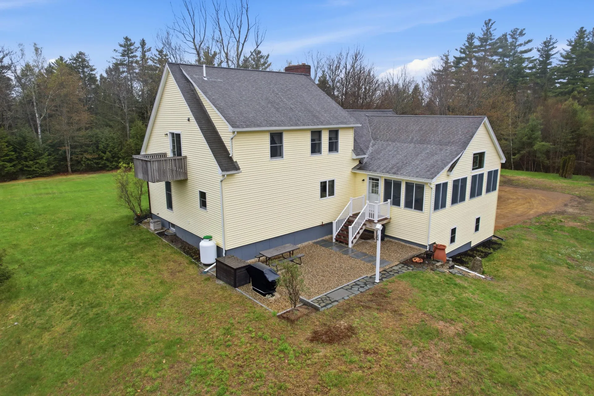 35 Turnpike Road Sharon NH 03458