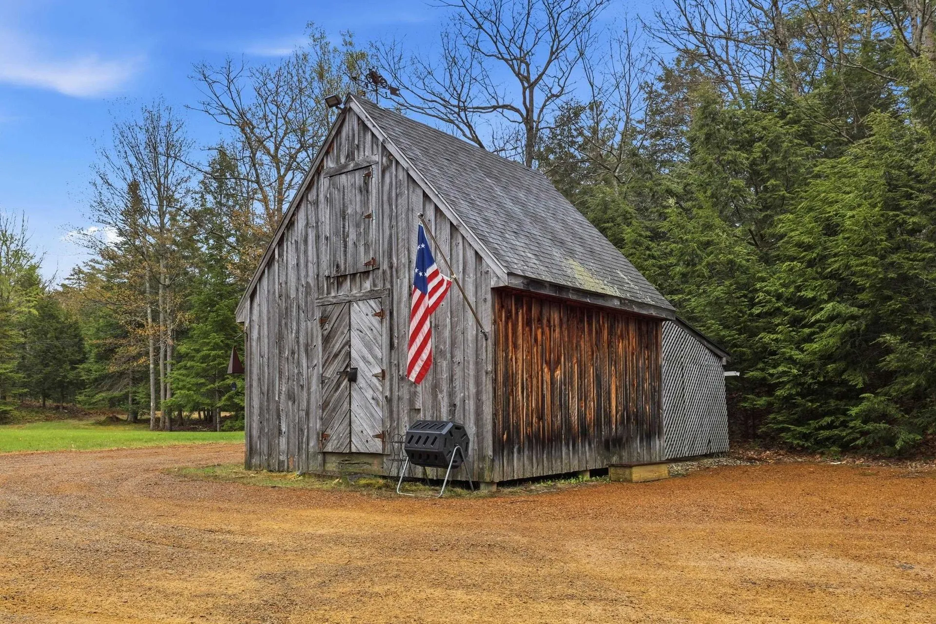 35 Turnpike Road Sharon NH 03458