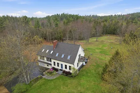 35 Turnpike Road Sharon NH 03458