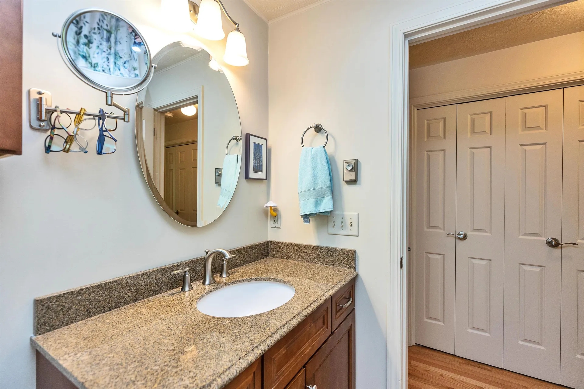 12 Colonial Square Peterborough NH 03458
