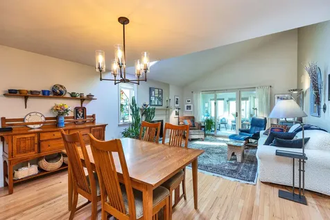 12 Colonial Square Peterborough NH 03458
