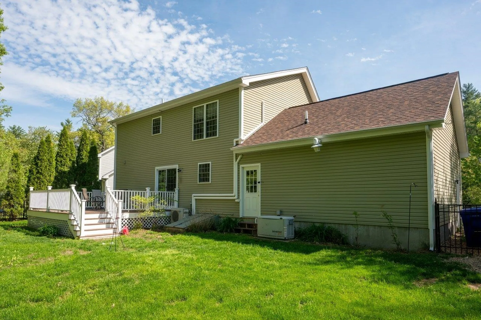 192 Streamside Drive Manchester NH 03102