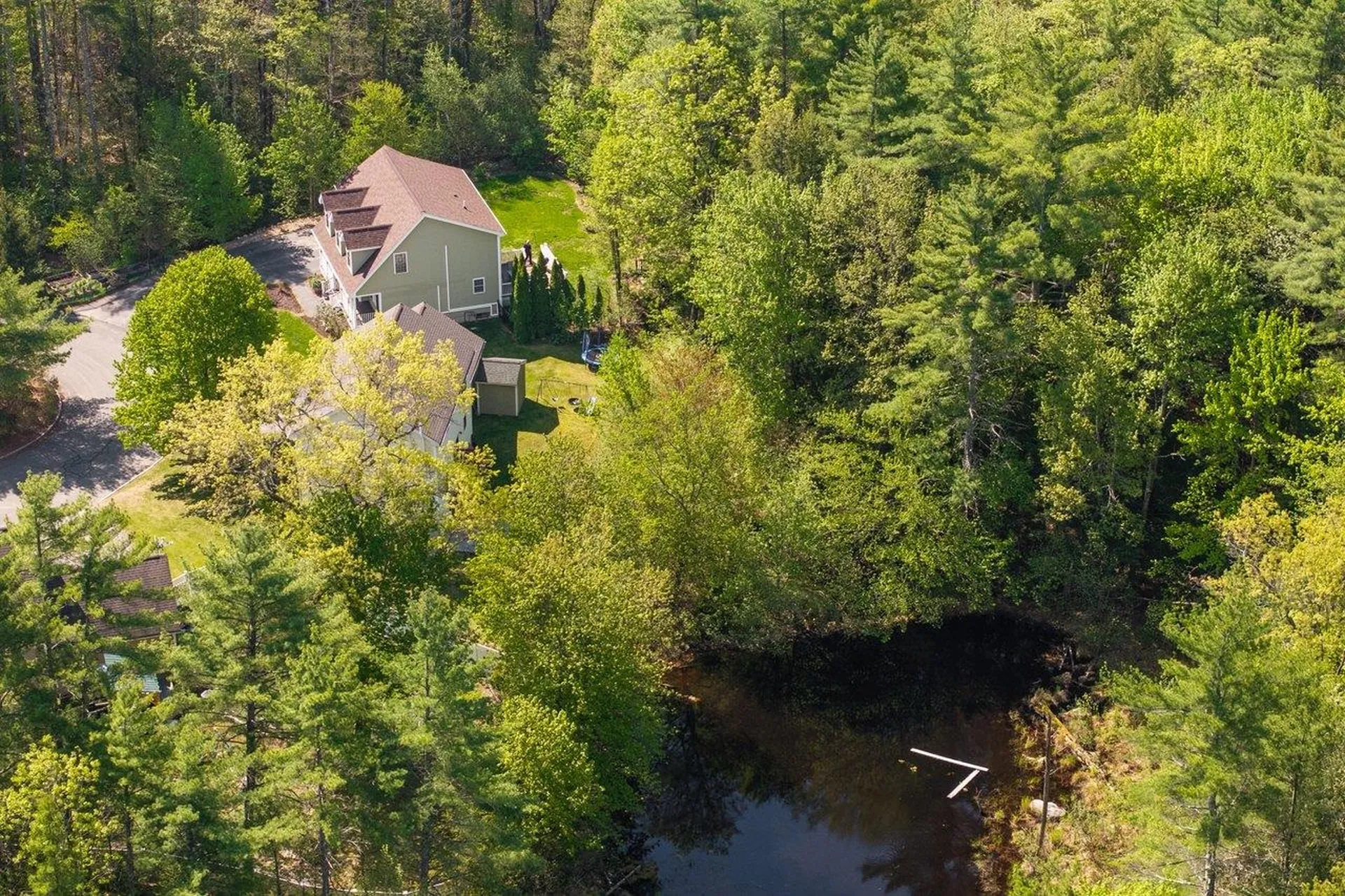 192 Streamside Drive Manchester NH 03102