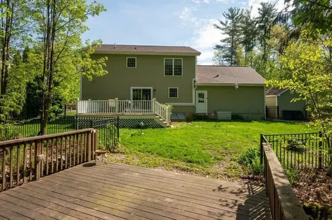 192 Streamside Drive Manchester NH 03102