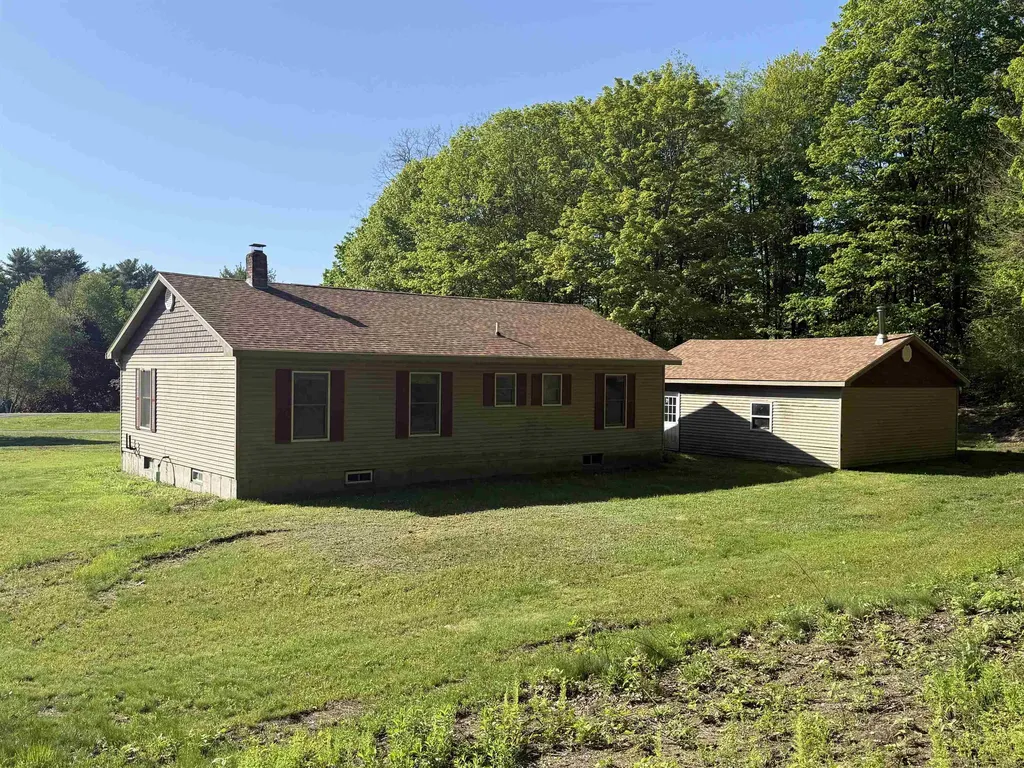 18 Ripple Lane Rockingham VT 05101