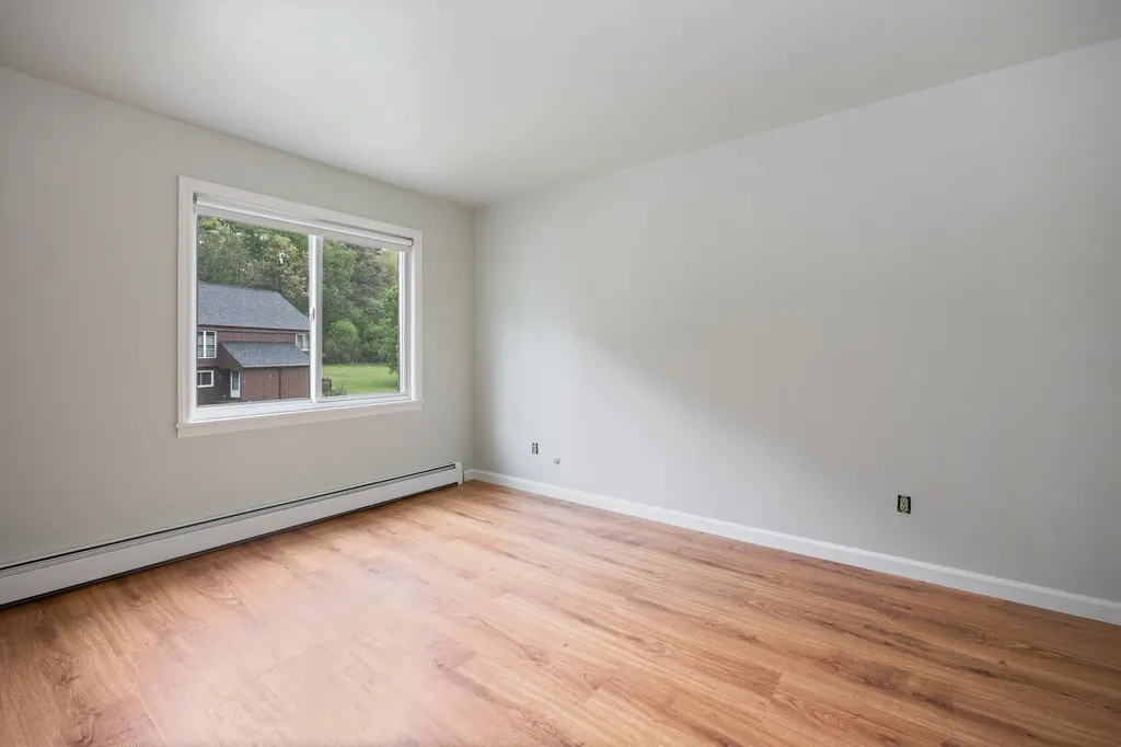 20 Greenfield Road Essex Junction VT 05452