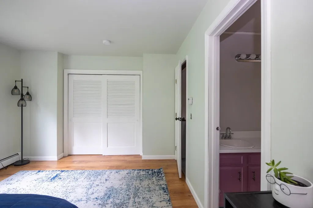 20 Greenfield Road Essex Junction VT 05452