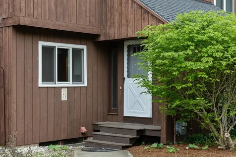 20 Greenfield Road Essex Junction VT 05452