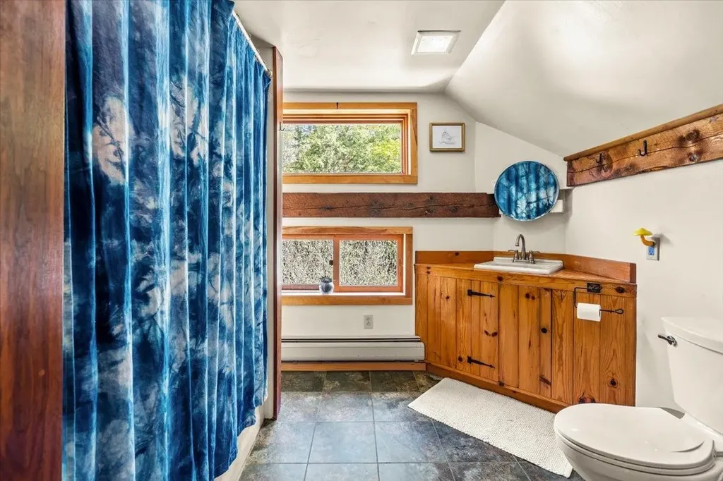 278 Spring Road Tunbridge VT 05077