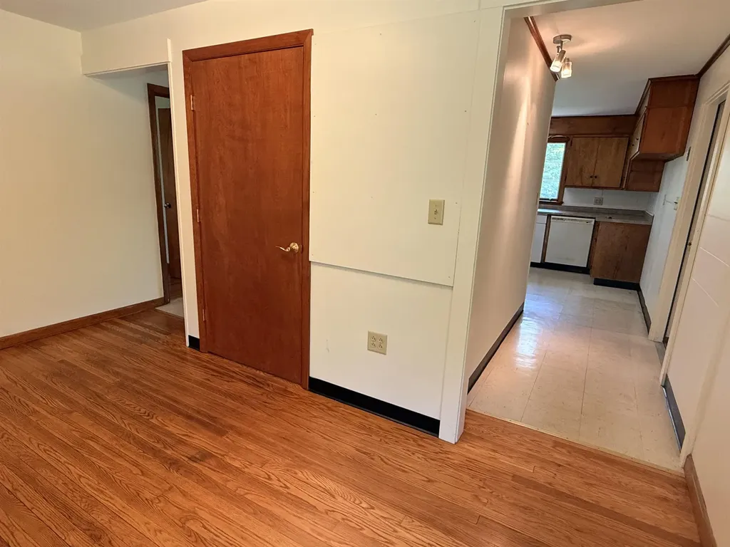 298 Governor Hunt Road Vernon VT 05354