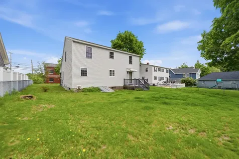 27 Clinton Street Concord NH 03301
