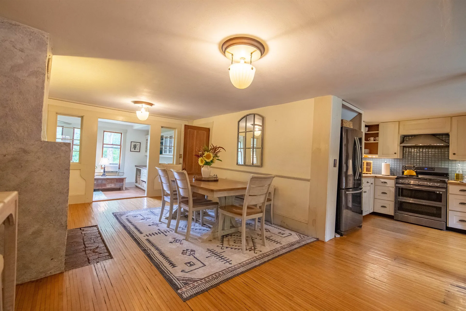 314 Old Mail Road Tamworth NH 03886