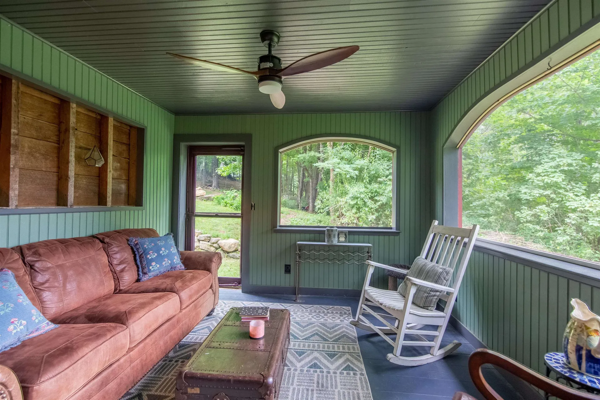 314 Old Mail Road Tamworth NH 03886
