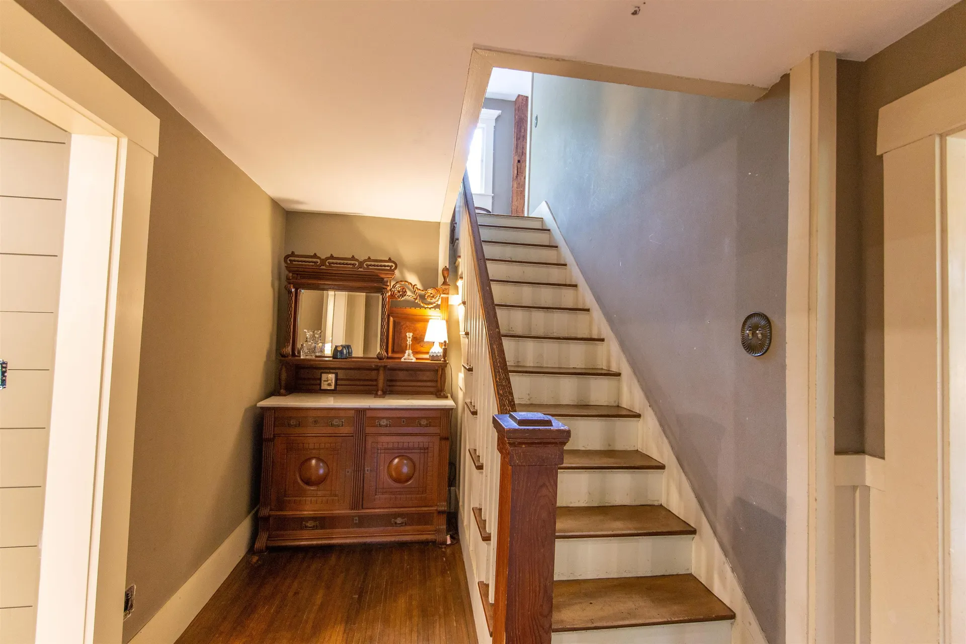 314 Old Mail Road Tamworth NH 03886