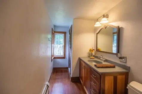 314 Old Mail Road Tamworth NH 03886