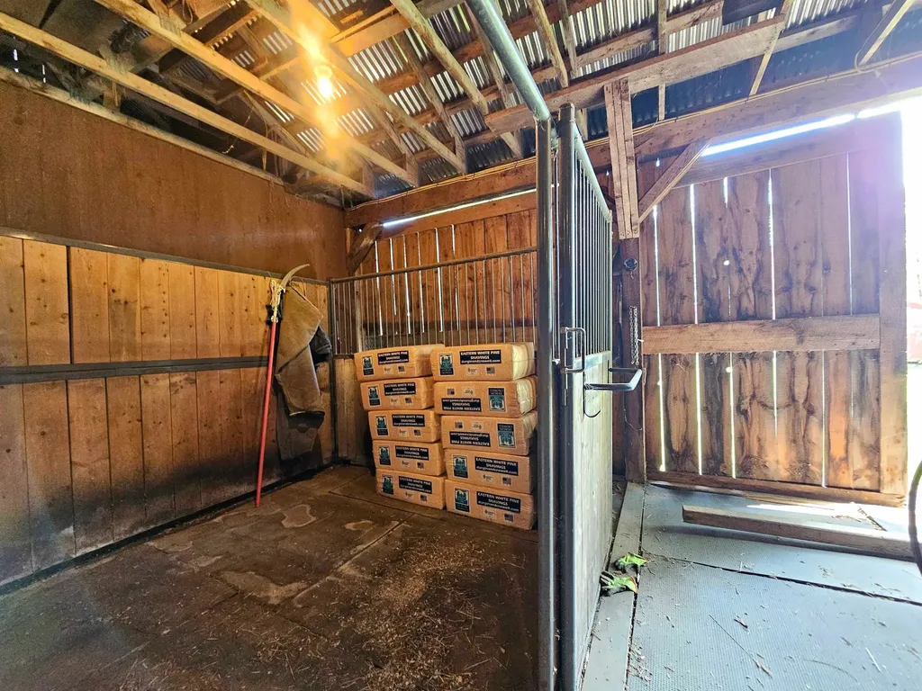 1422 Merrifield Road Whitingham VT 05361