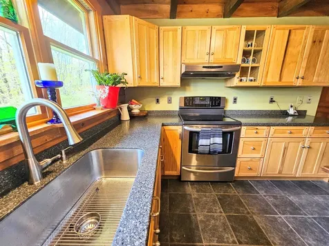 1422 Merrifield Road Whitingham VT 05361