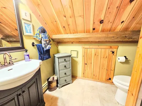 1422 Merrifield Road Whitingham VT 05361