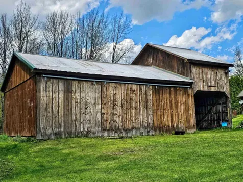 1422 Merrifield Road Whitingham VT 05361