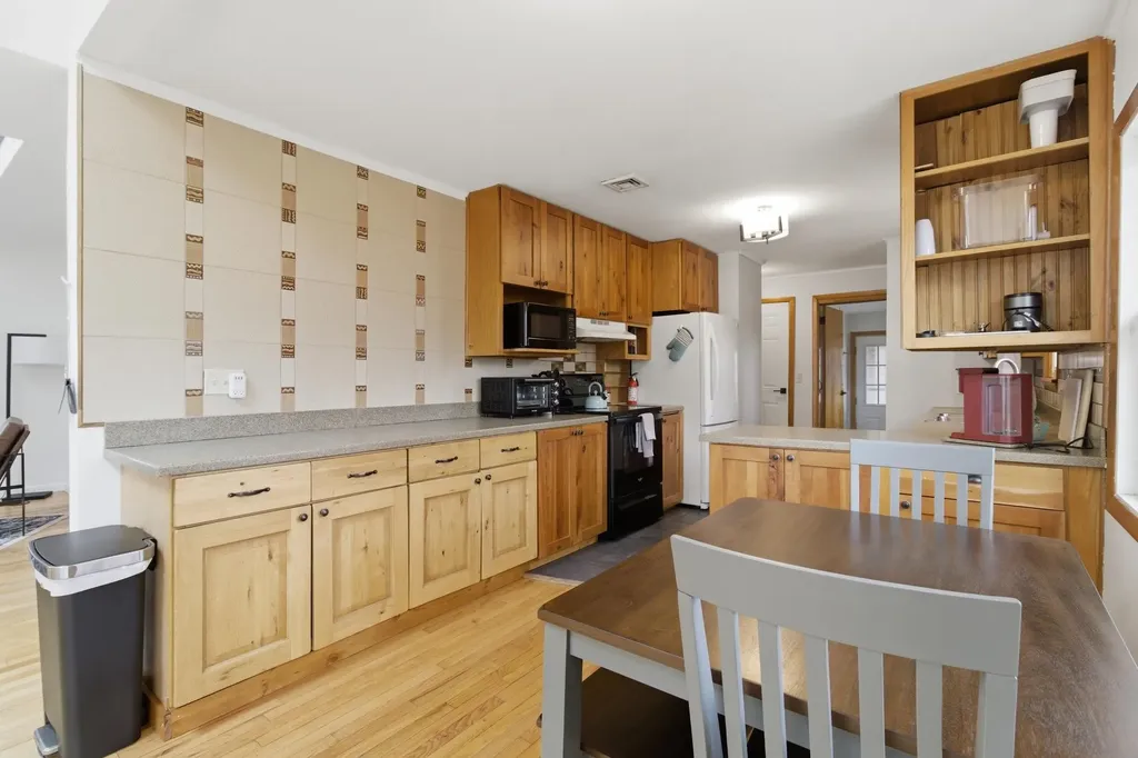 212 Dewey Street Bennington VT 05201
