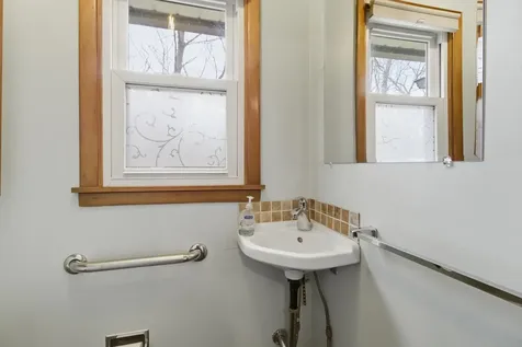 212 Dewey Street Bennington VT 05201
