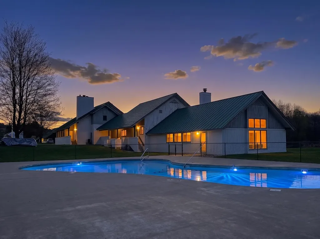 240 Village Green #14E Drive Stowe VT 05672
