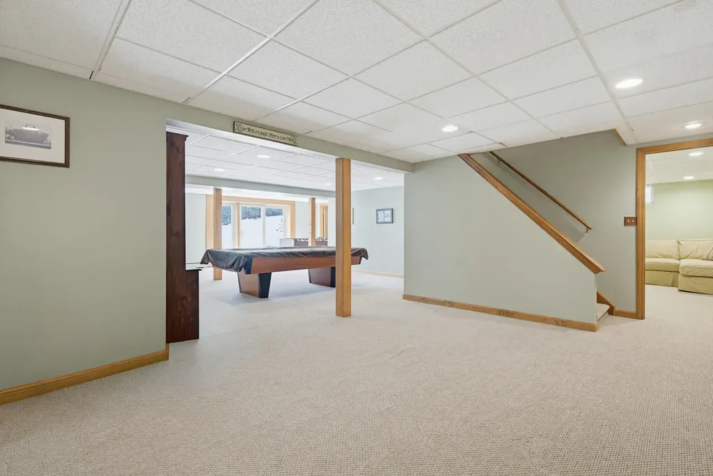 17 Dudley Road Brentwood NH 03833