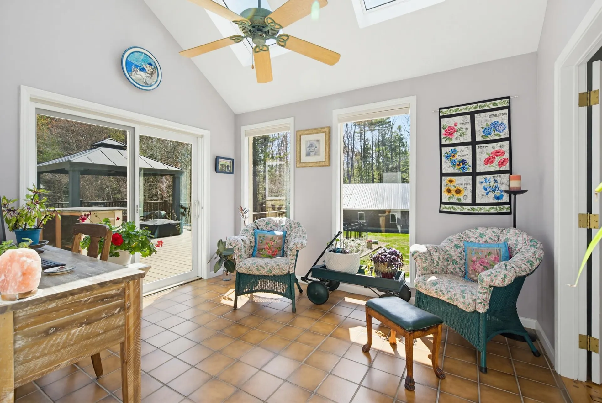 17 Dudley Road Brentwood NH 03833