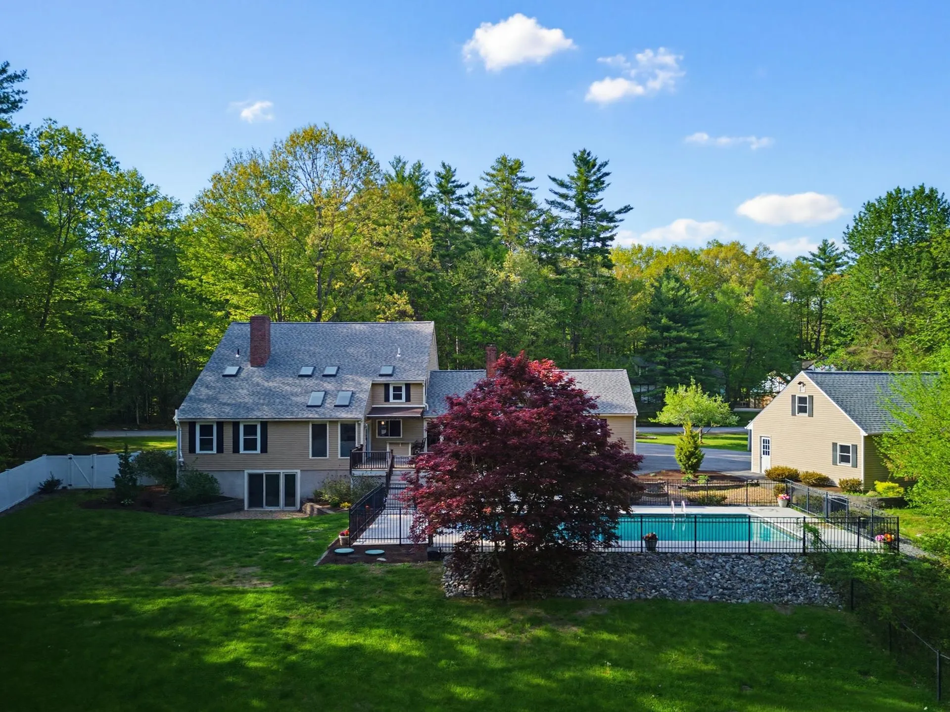 17 Dudley Road Brentwood NH 03833