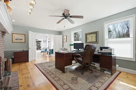 17 Dudley Road Brentwood NH 03833