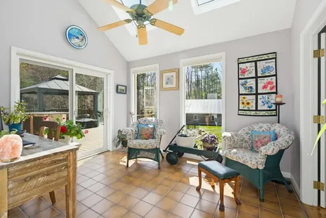 17 Dudley Road Brentwood NH 03833
