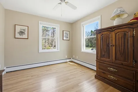 17 Dudley Road Brentwood NH 03833