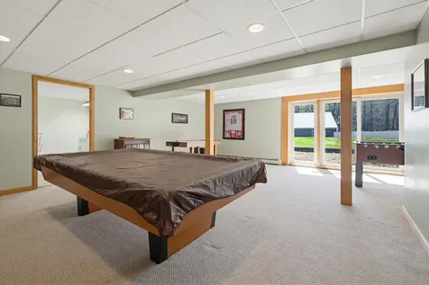 17 Dudley Road Brentwood NH 03833