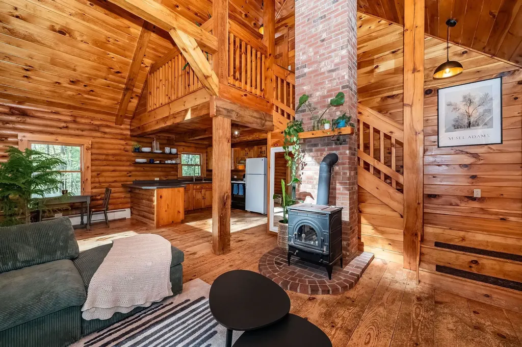 102 Evergreen Valley Road Milton NH 03851