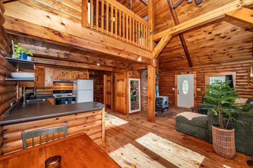 102 Evergreen Valley Road Milton NH 03851