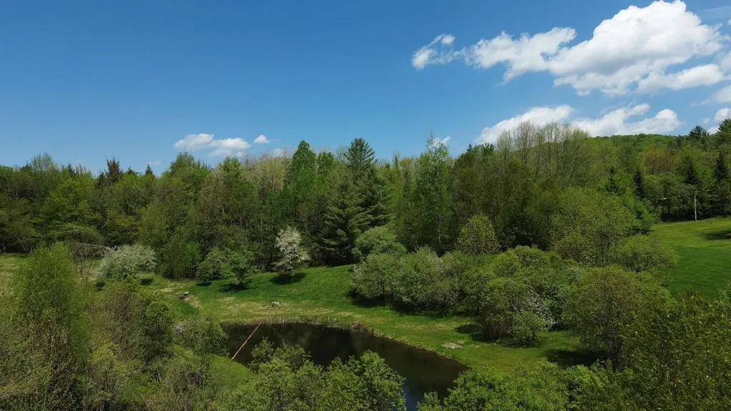 62 Schuler Road Derby VT 05829