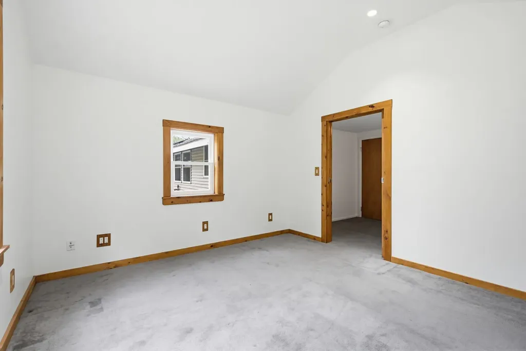 110 Tuttle Lane Greenland NH 03840