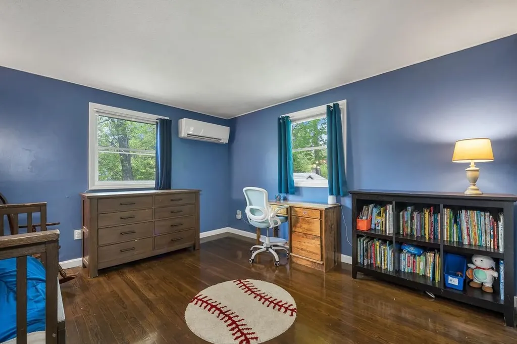24 Bedard Avenue Derry NH 03038
