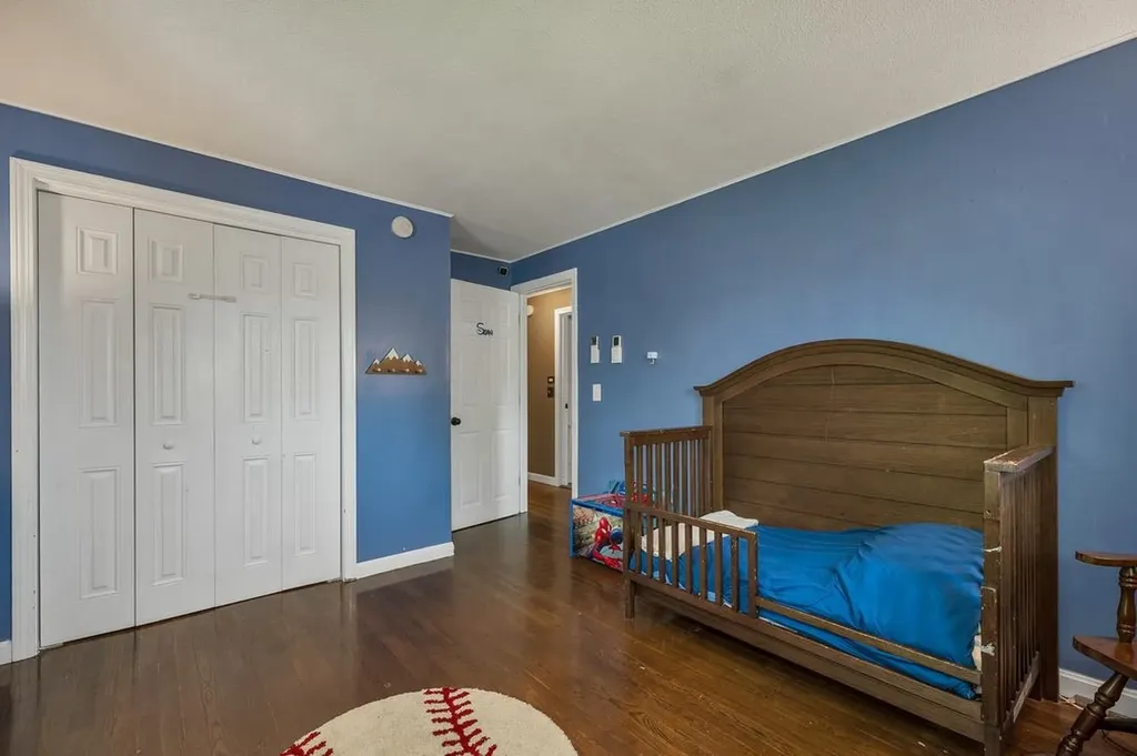 24 Bedard Avenue Derry NH 03038