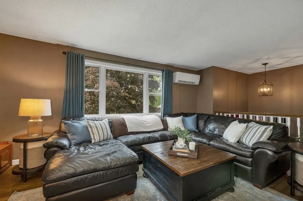 24 Bedard Avenue Derry NH 03038